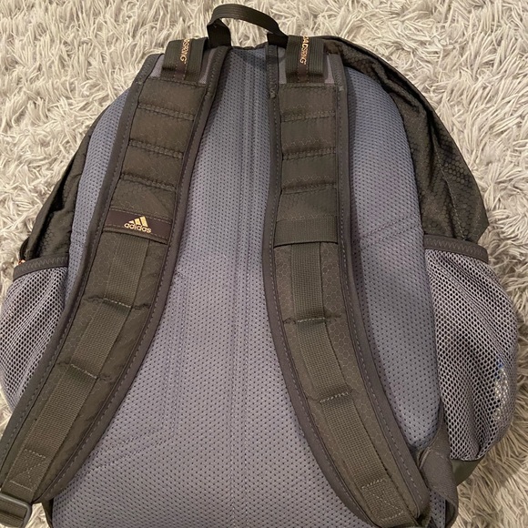 Only used for one school year in great condition - Picture 2 of 4